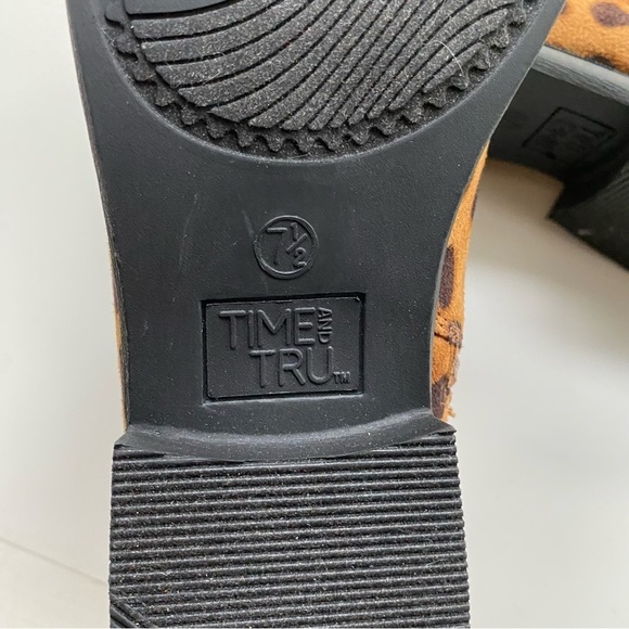 NWOT Time & Tru Suede Leopard Ankle Boots 7.5 - Picture 6 of 7